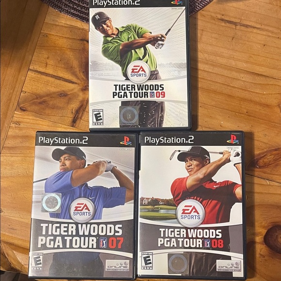 Tiger Woods PGA Tour 3-Game Set for PlayStation 2 - Picture 1 of 12